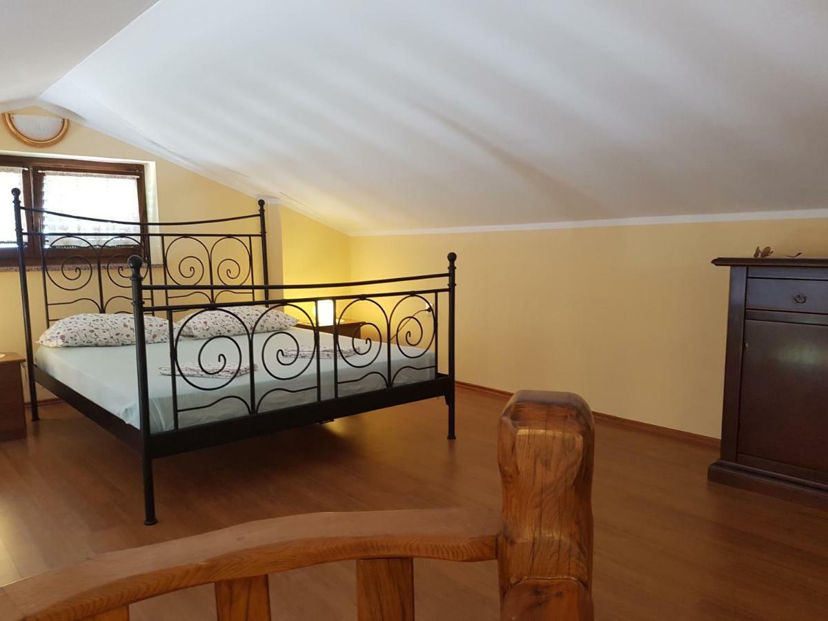 Apartments Villa Maran 우마그 외부 사진