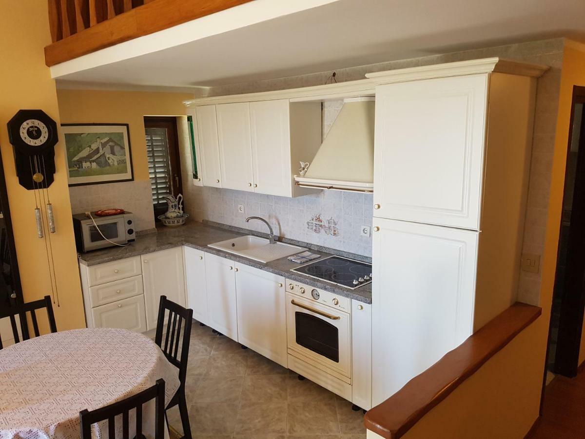 Apartments Villa Maran 우마그 외부 사진
